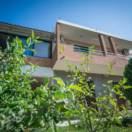 Bonaca Apartment